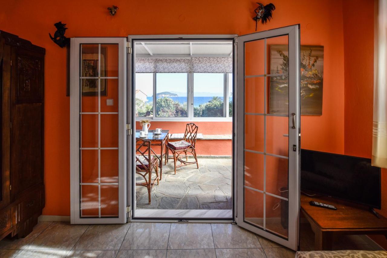 House By The Sea 2 Nea Iraklitsa Exterior foto